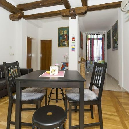 Little Place Near Sea Apartman Appartement Jesenice  Buitenkant foto