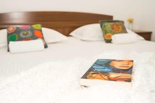 Little Place Near Sea Apartman Appartement Jesenice  Buitenkant foto